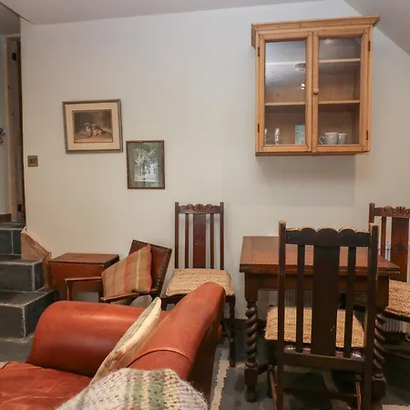 Eden Vale Cart House *